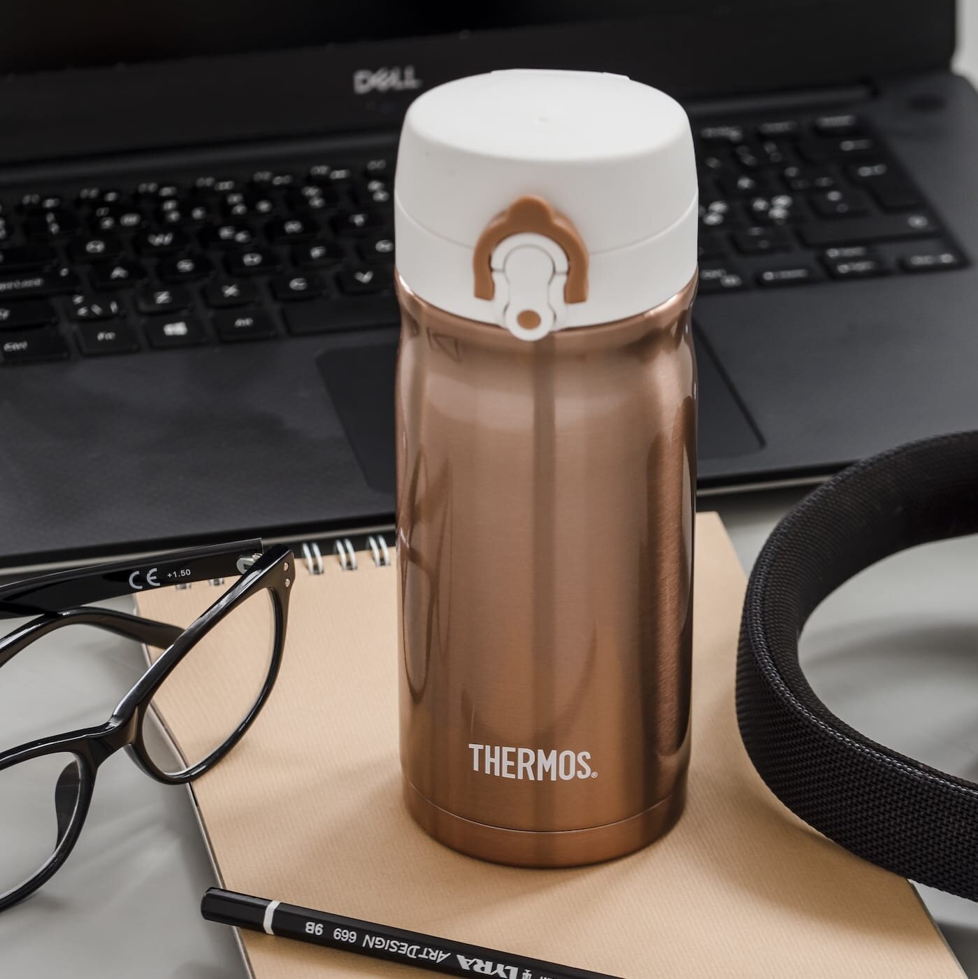 Thermos JMY i gullfarge