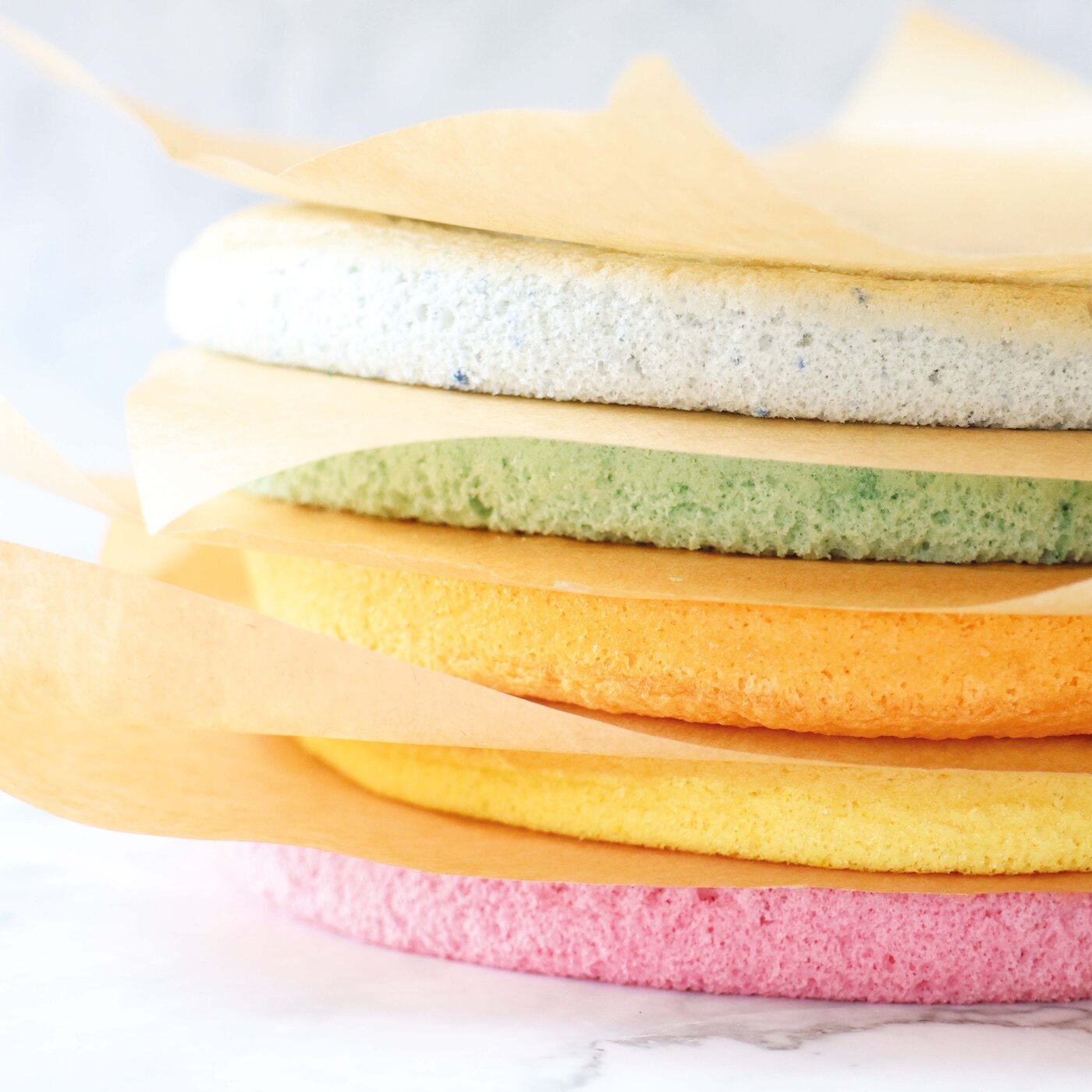 Kakebunner i forskjellige farger