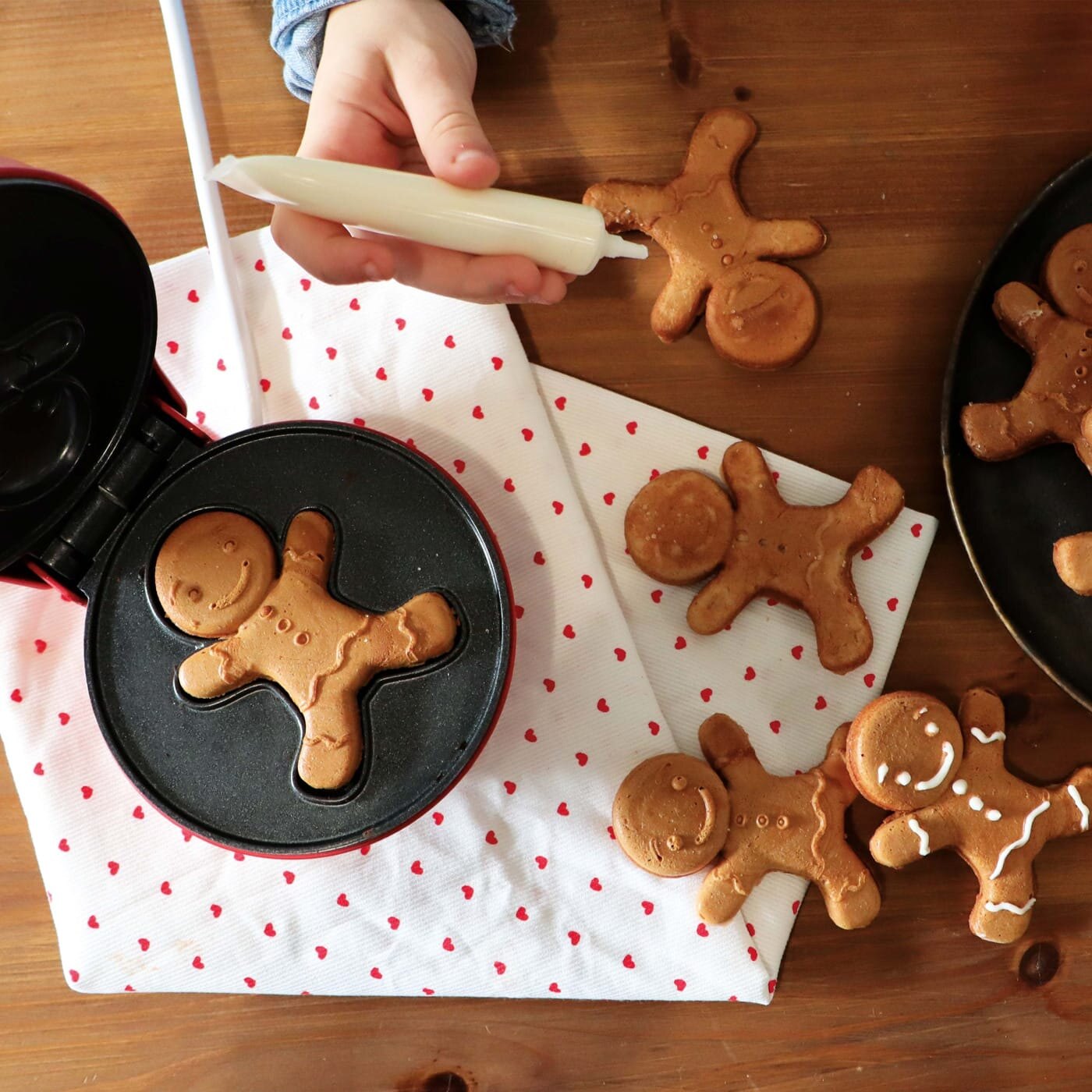Vaffeljern med pepperkakeform