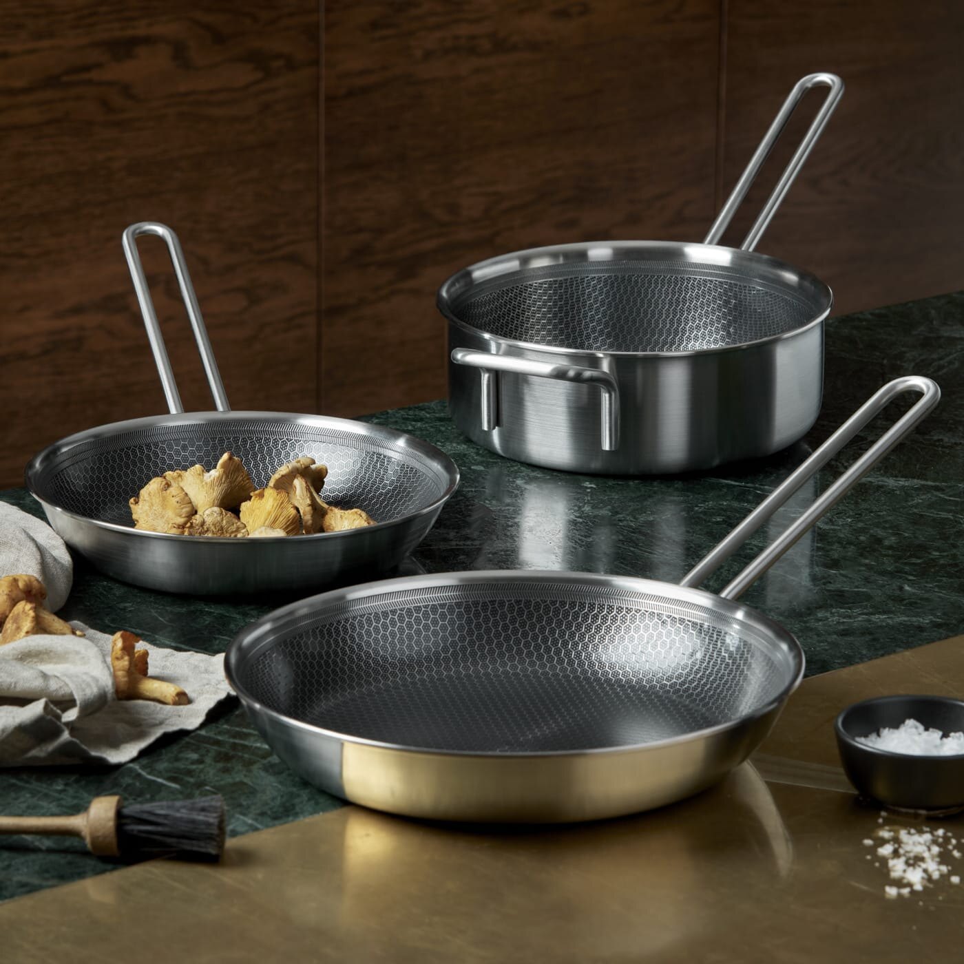 Multi Mosaic gryter og panner fra Eva Trio