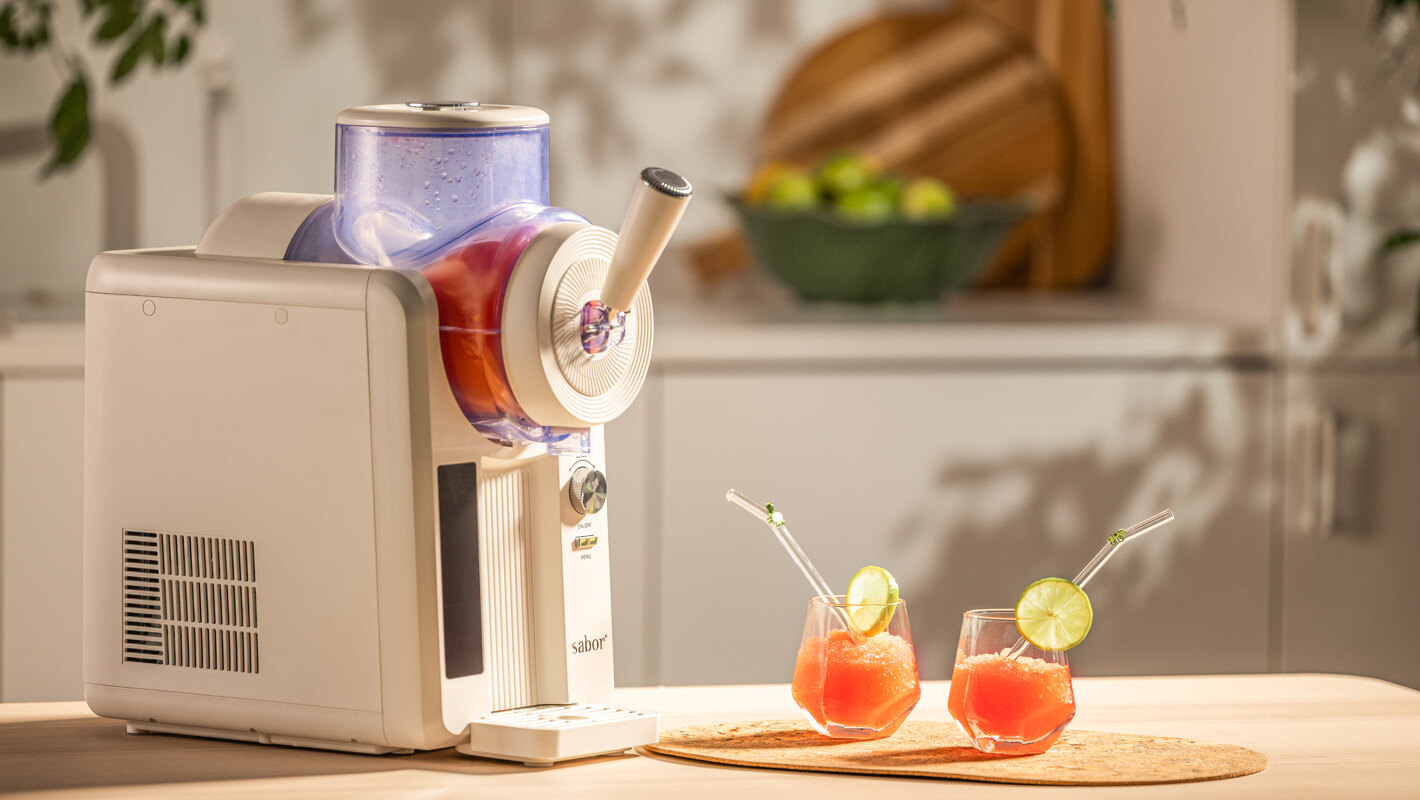 Slushmaskin-guide: Slik lager du smakfull slush hjemme